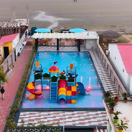 Hindusthan Inn - On Beach Мандармані Екстер'єр фото